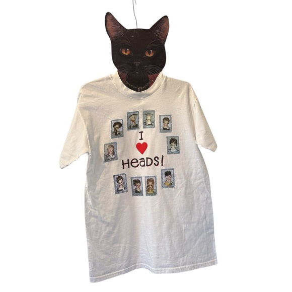 Vintage Tops - Vintage Kitschy Head Vase T-Shirt Size Med